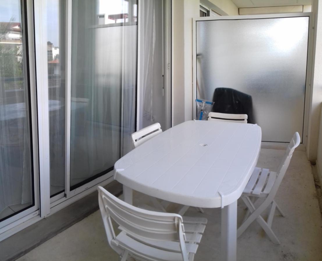 Studio Ideal Couple 2 Enfants, Bien Situe, Calme Ciboure Exterior photo